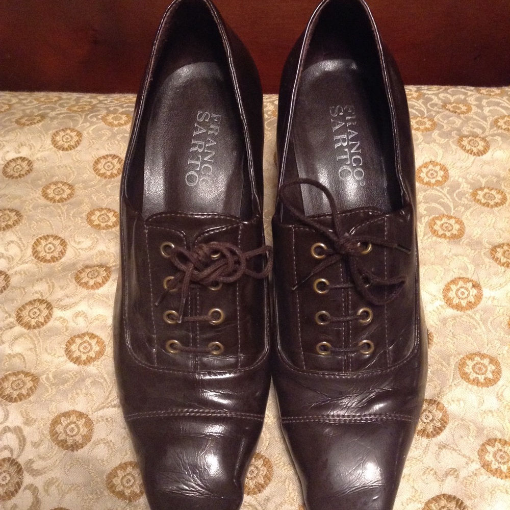 Franco Sarto brown lace up vintage heels